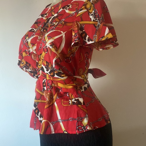 Red printed blouse. New blouse beautiful. - Picture 3 of 7